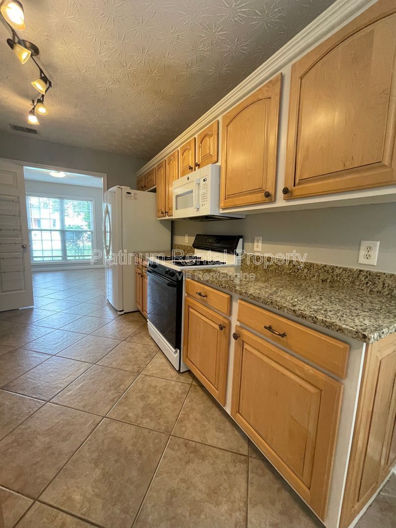 Gallery Image 12