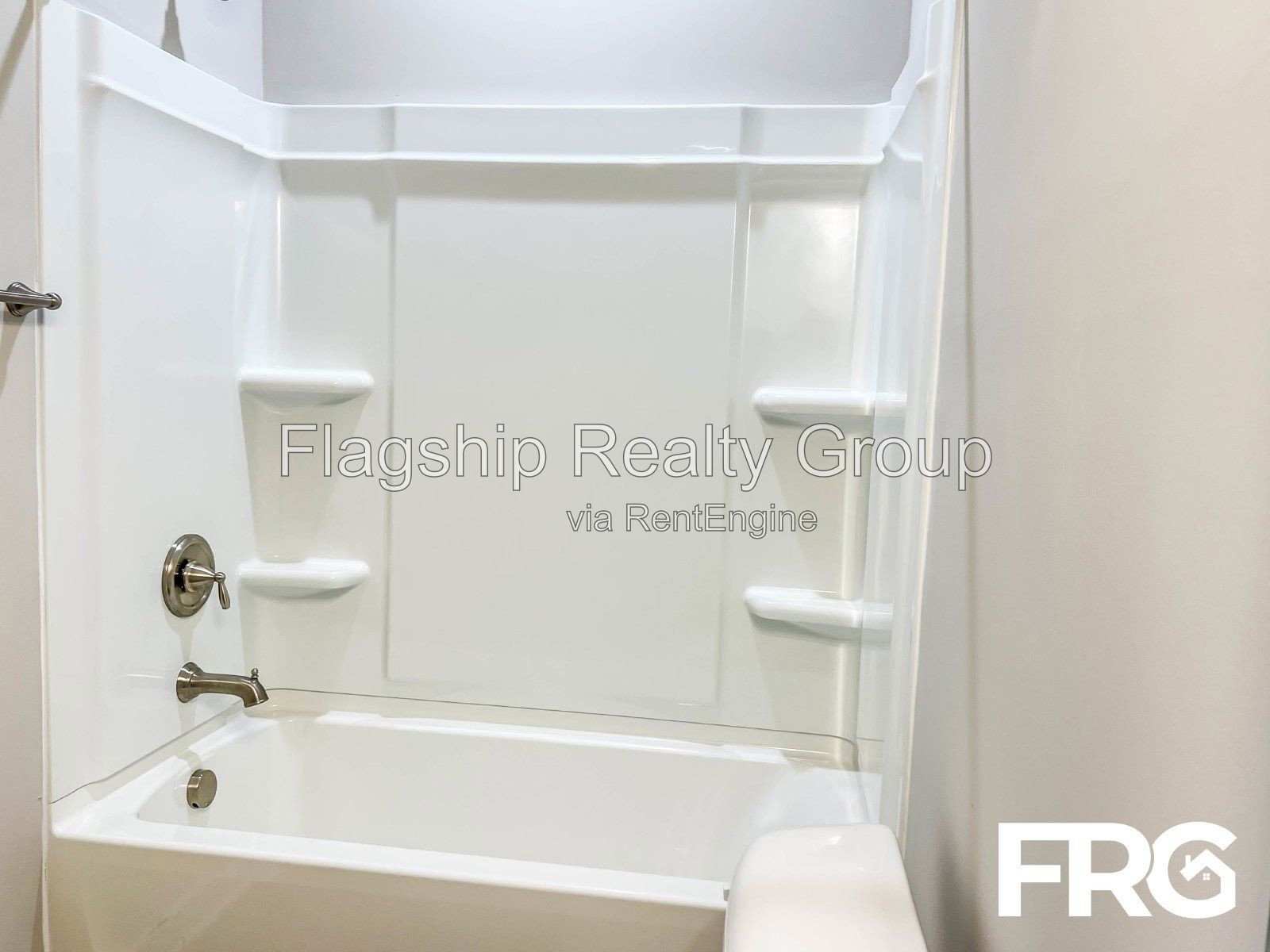 Gallery Image 33