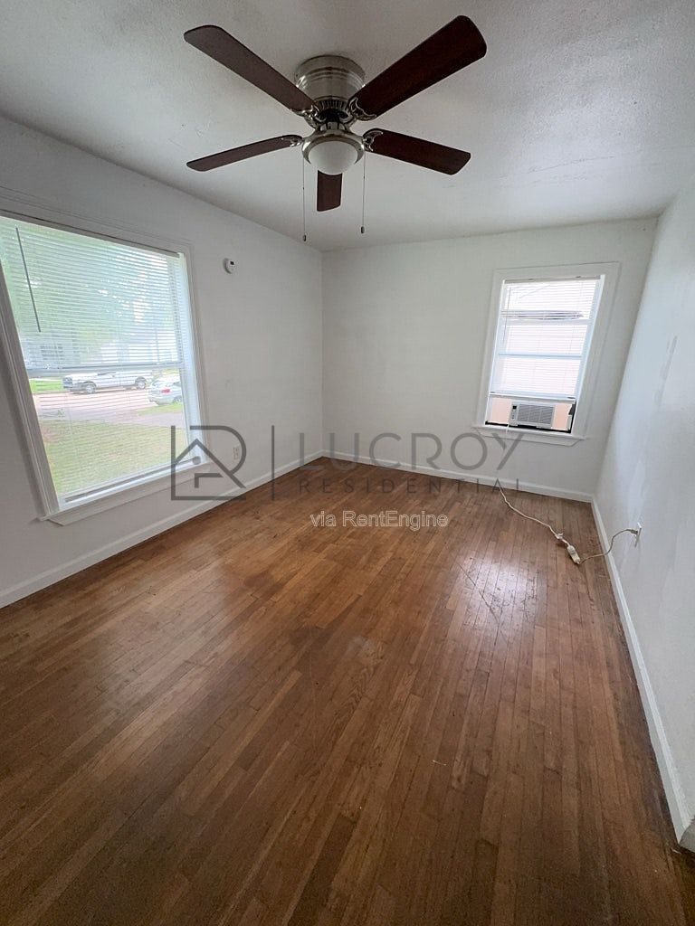 Gallery Image 11