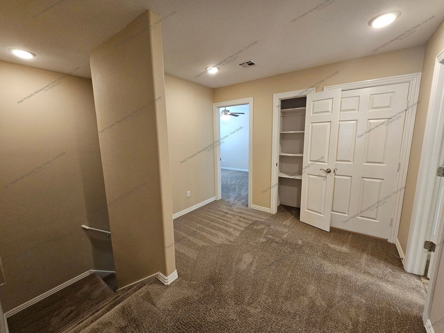 Gallery Image 13