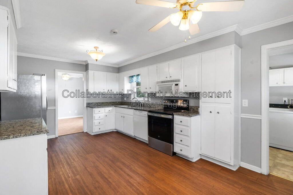 Gallery Image 0