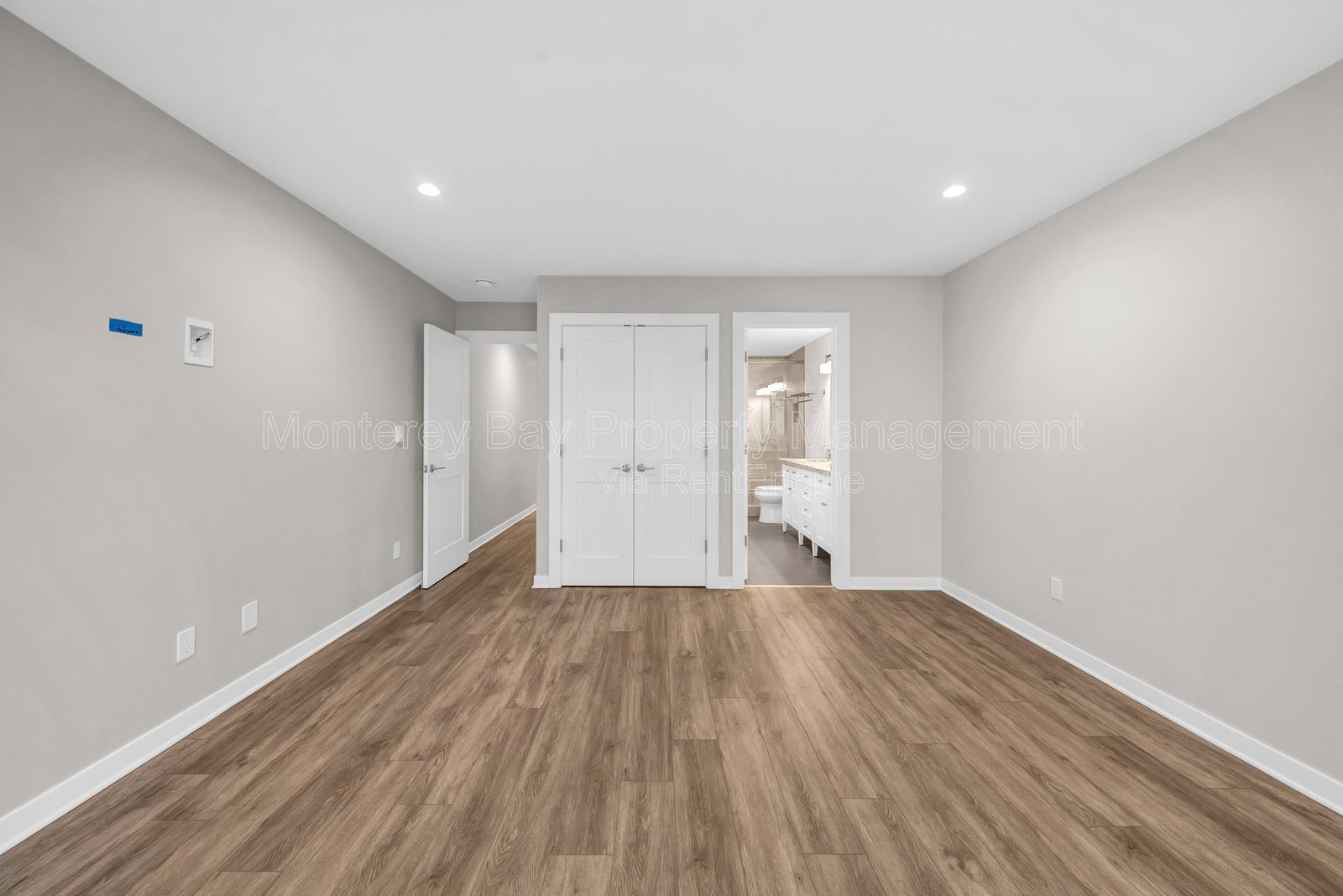 Gallery Image 19