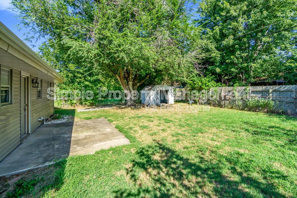 Gallery Image 16