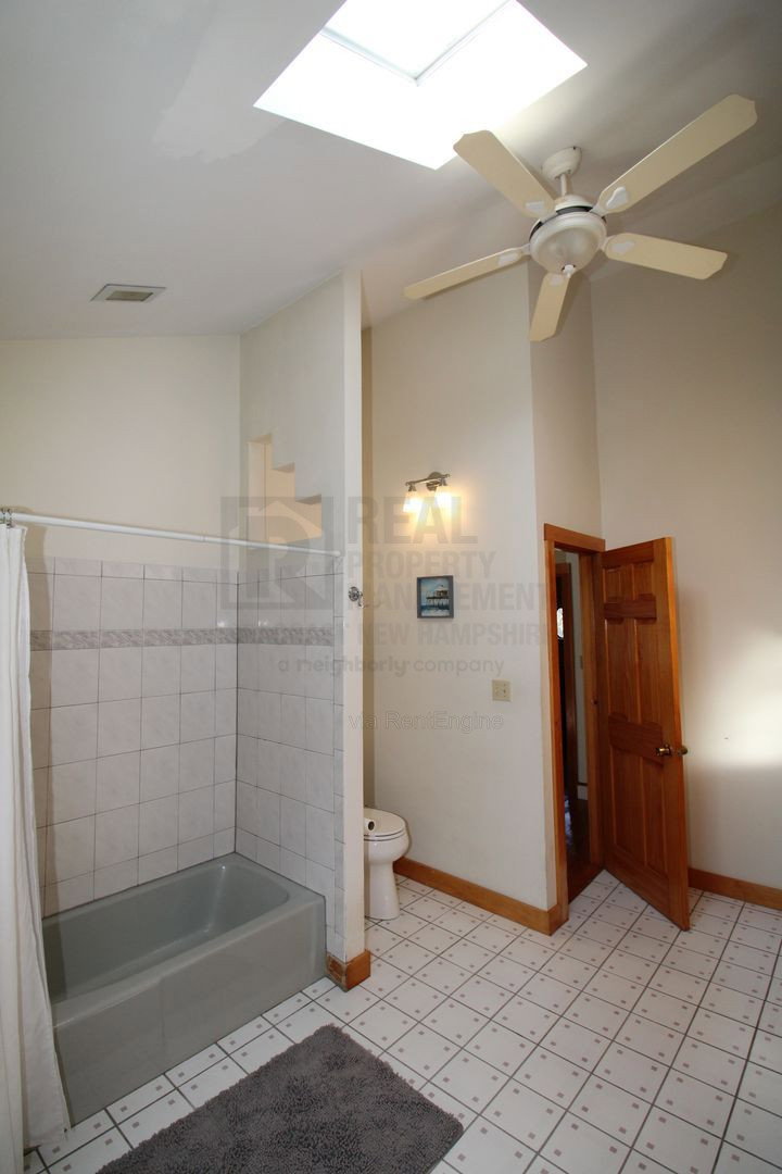 Gallery Image 18