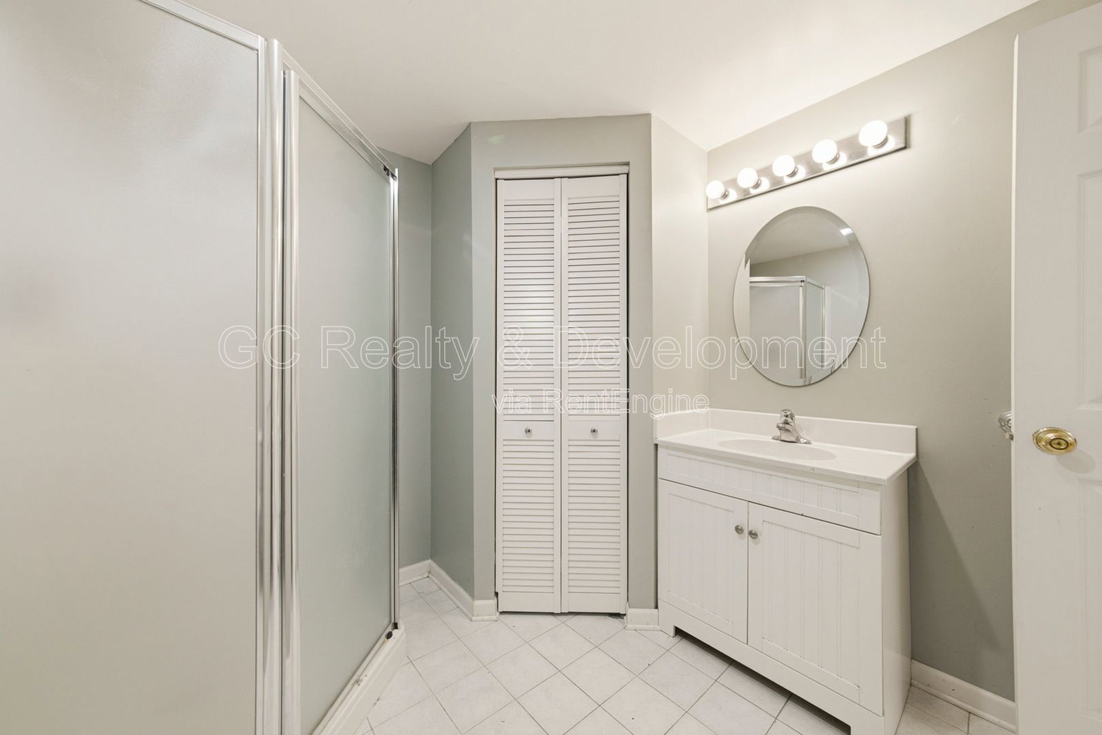 Gallery Image 18