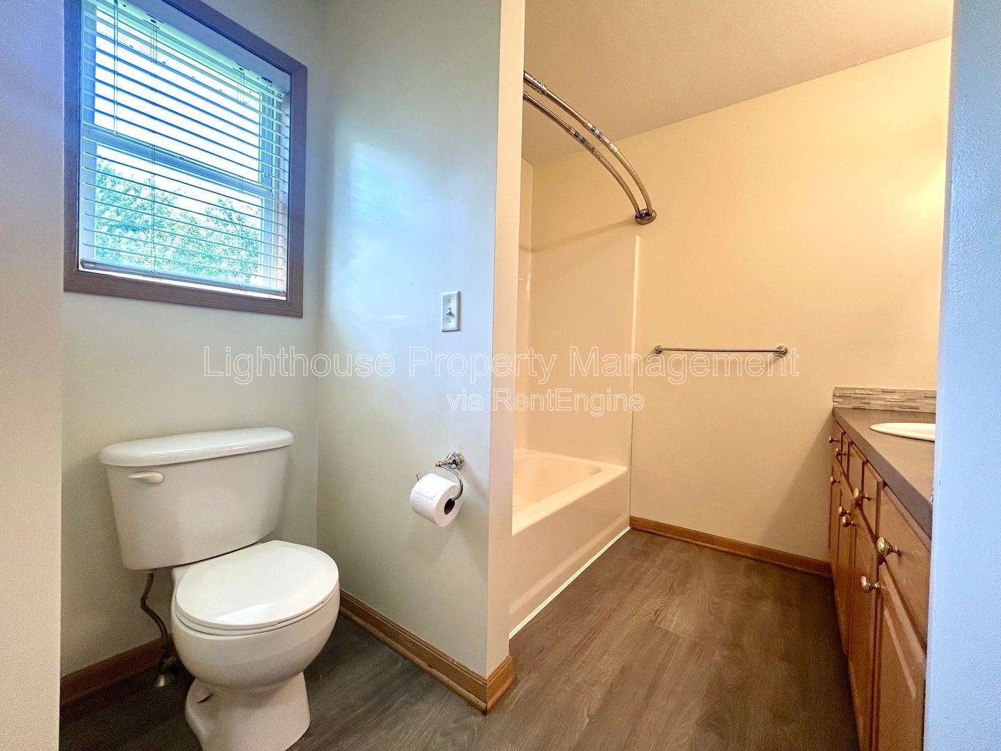 Gallery Image 16