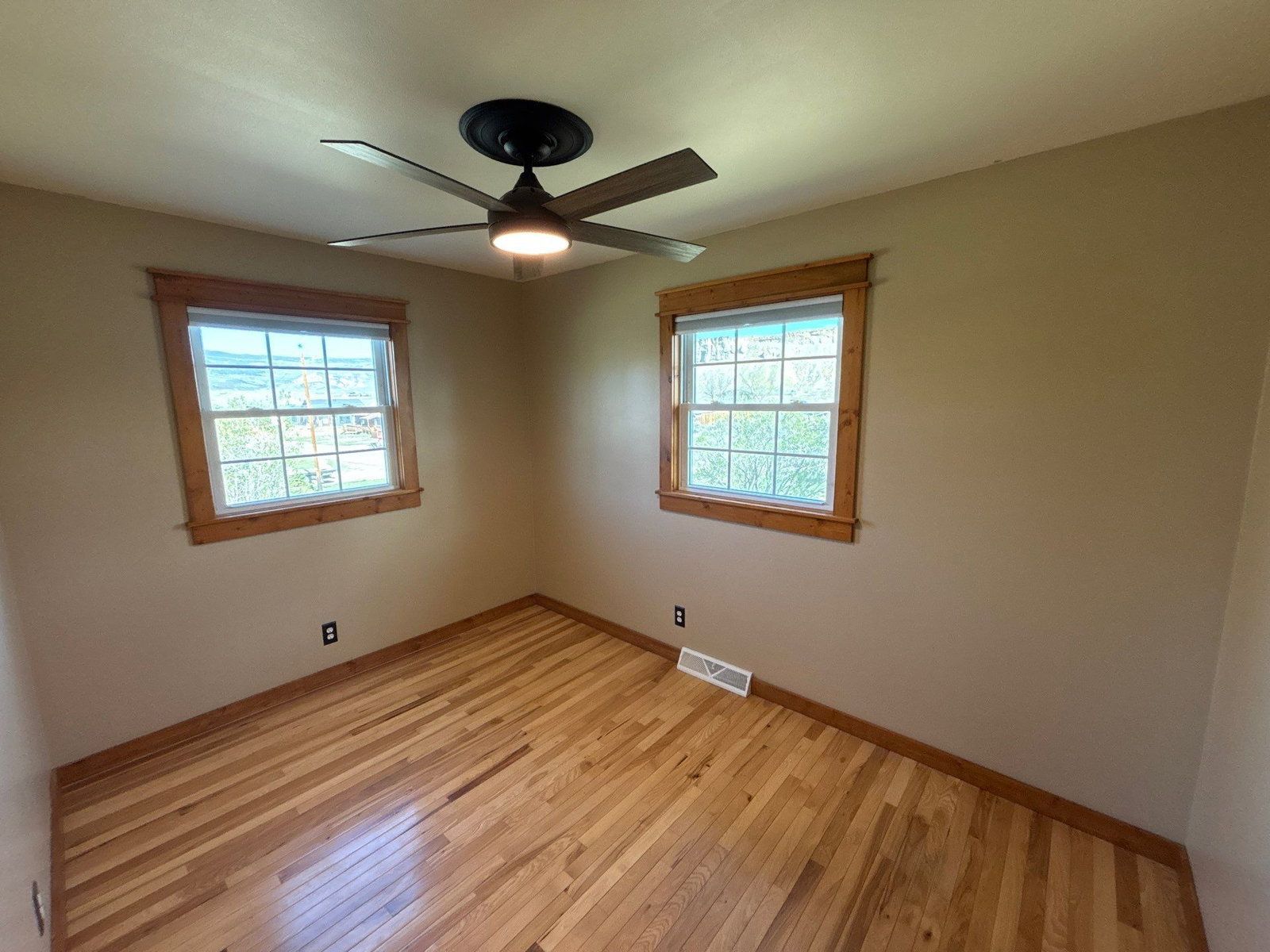 Gallery Image 14