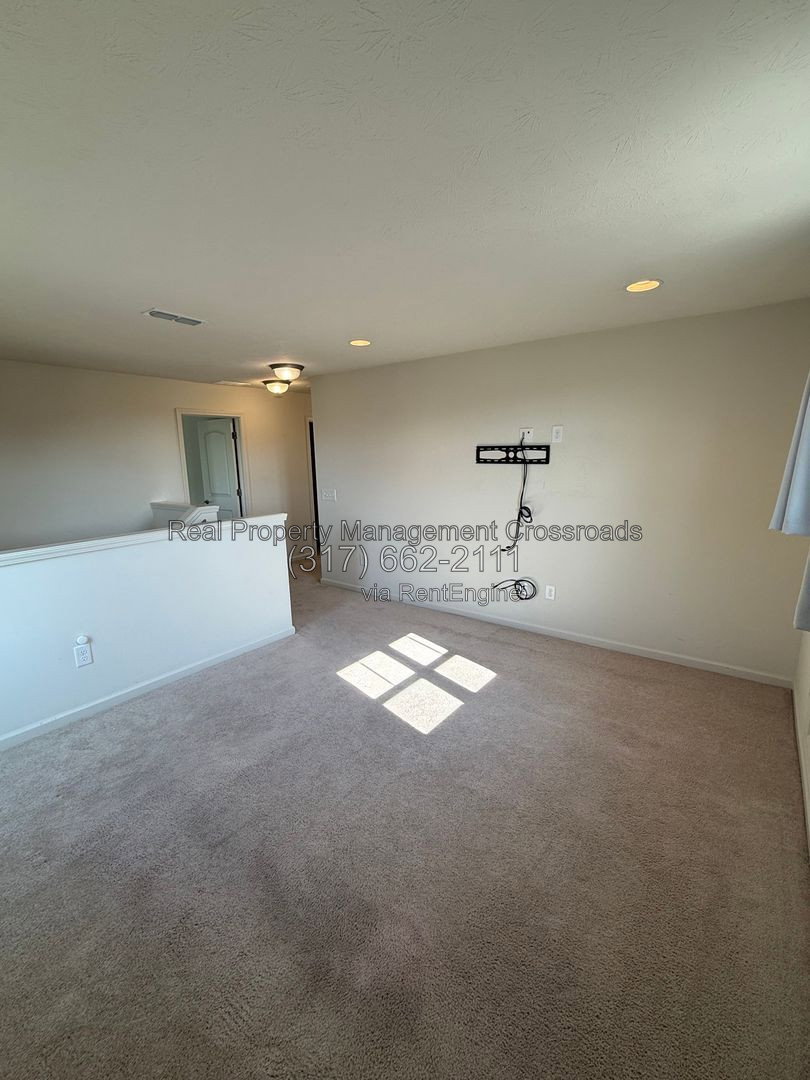 Gallery Image 17