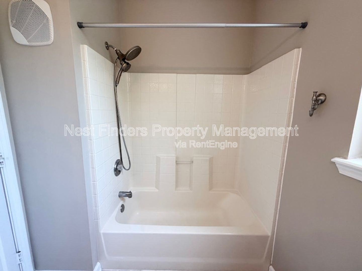 Gallery Image 19