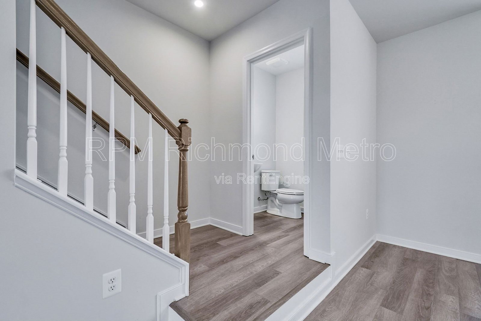 Gallery Image 17