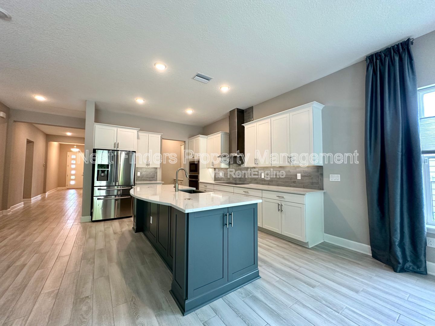 Gallery Image 17