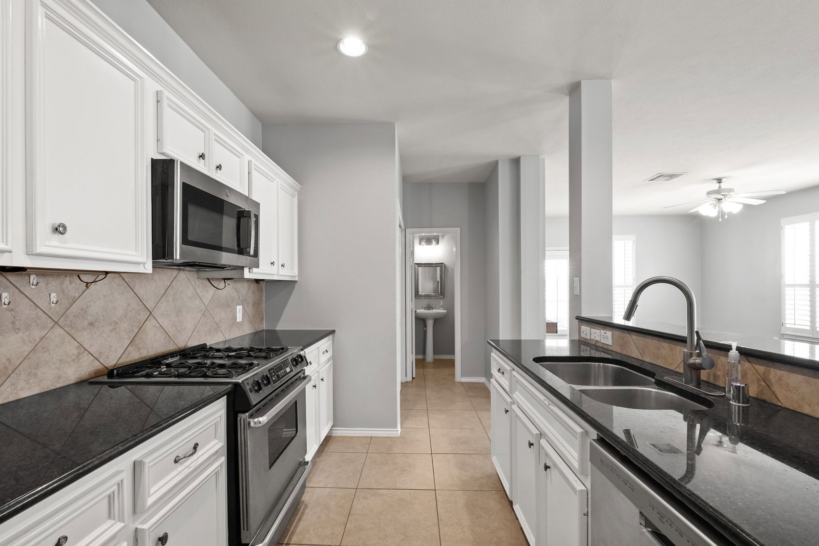 Gallery Image 13