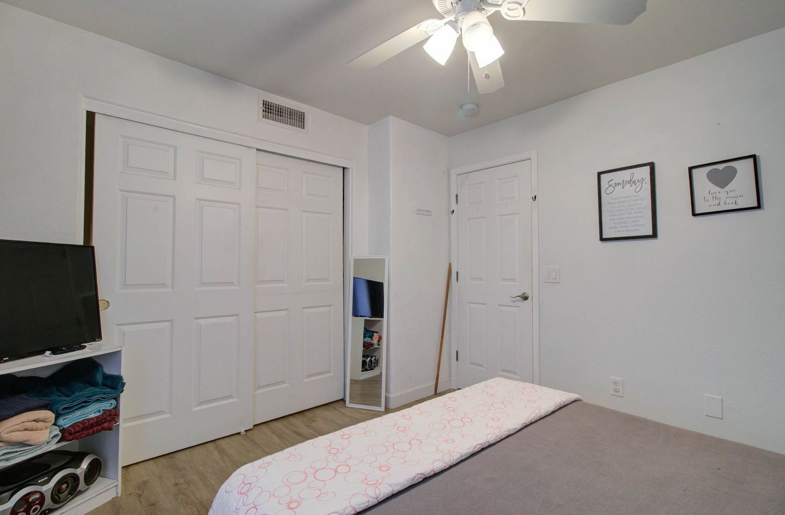 Gallery Image 36