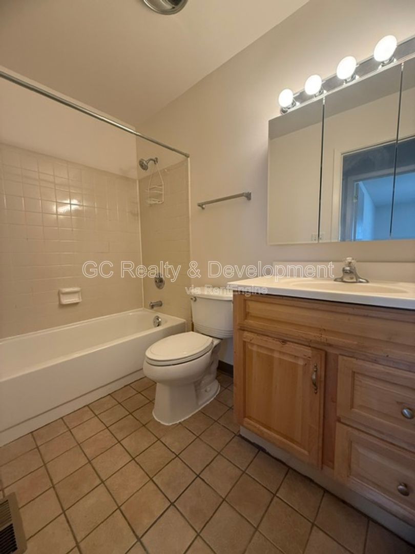 Gallery Image 18