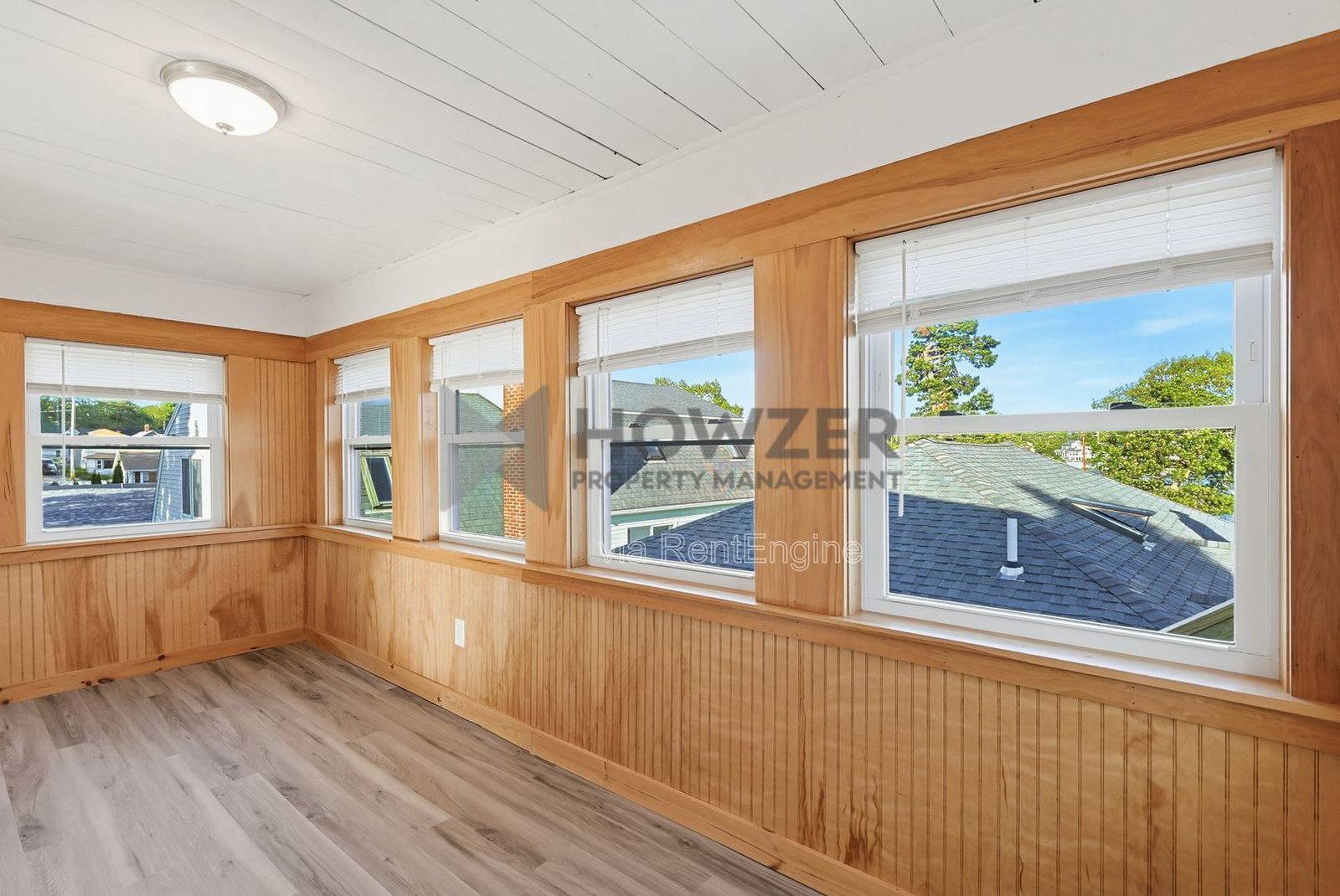 Gallery Image 16
