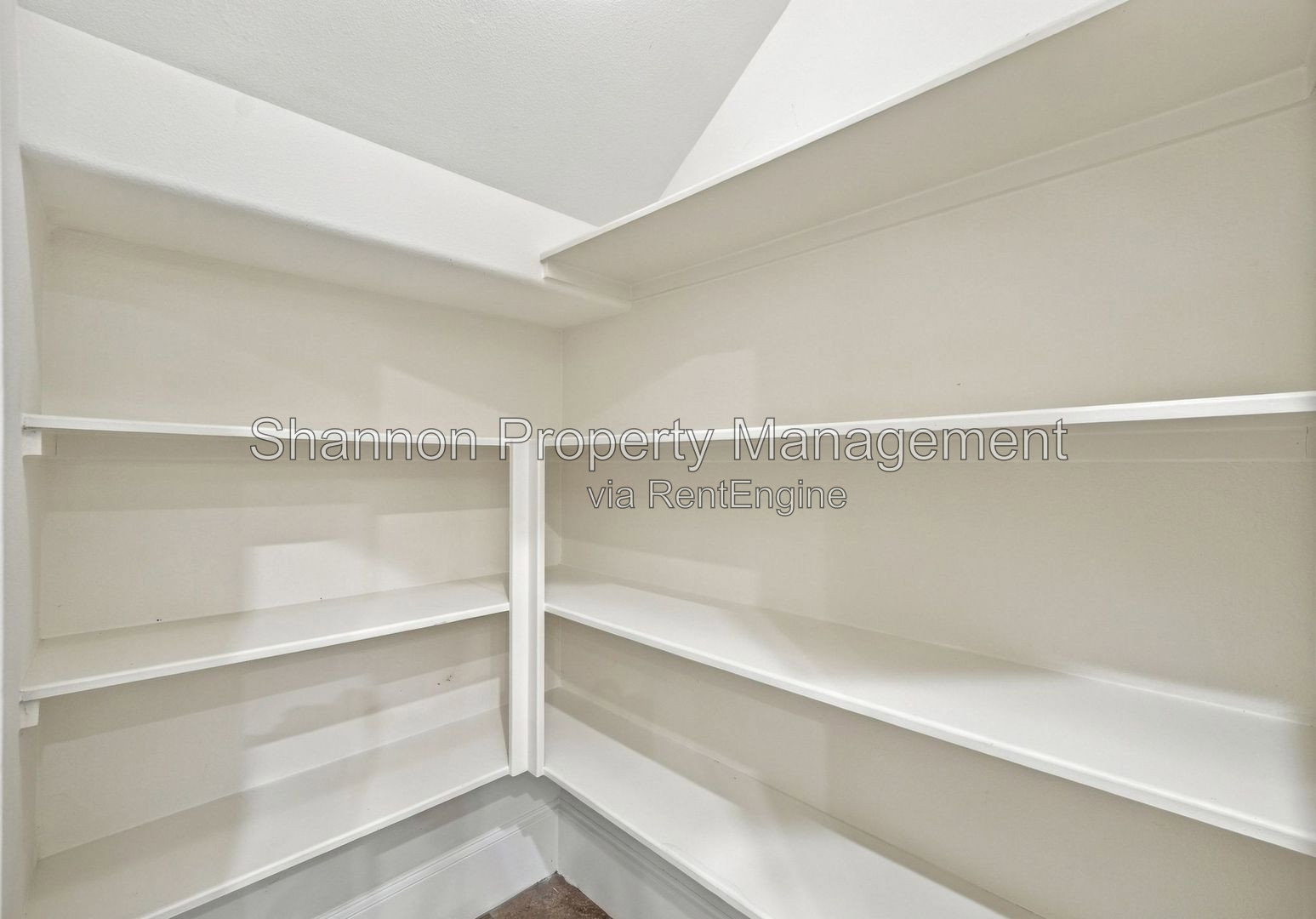Gallery Image 33