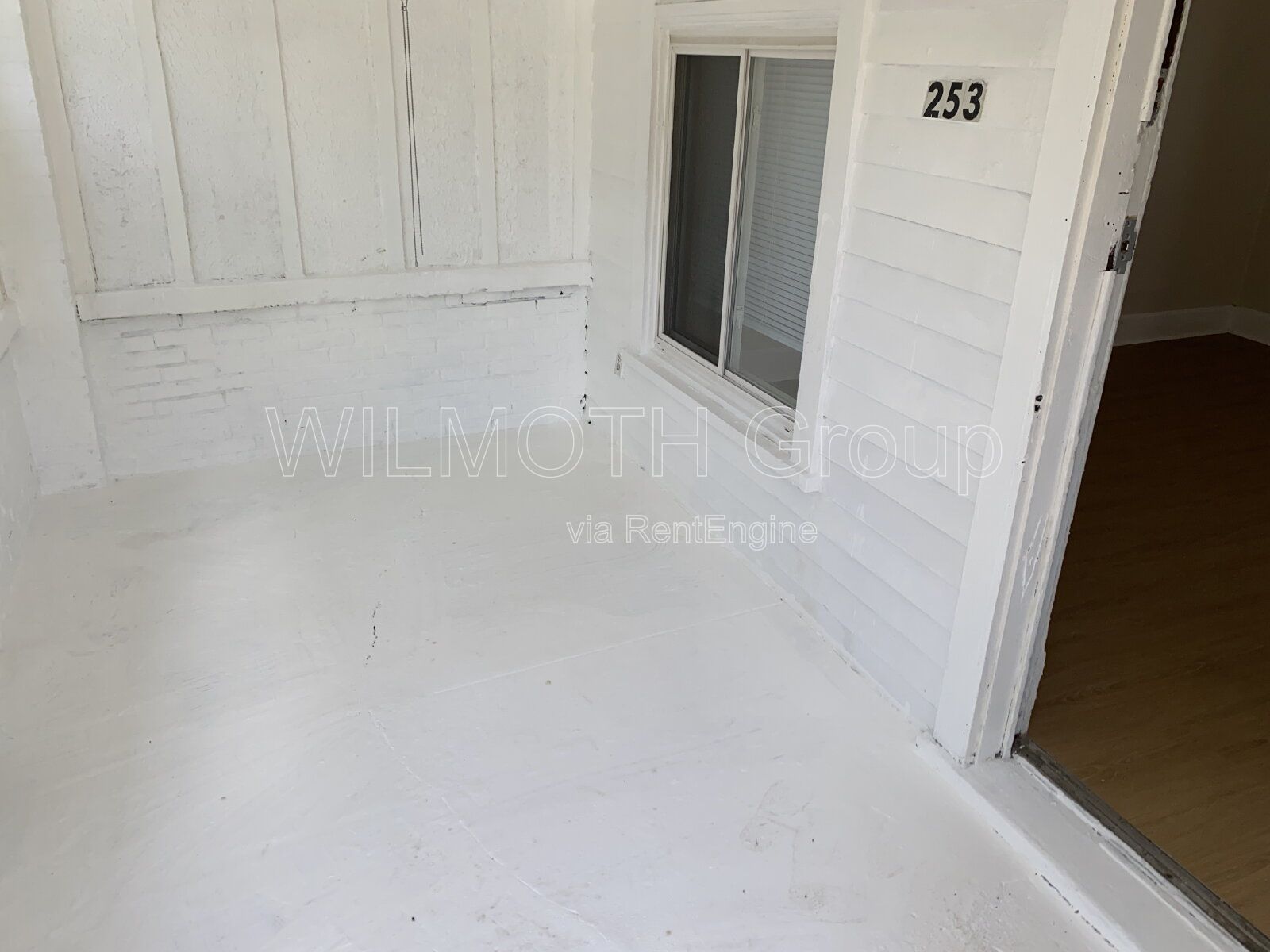 Gallery Image 15