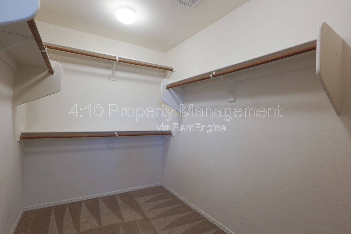 Gallery Image 26