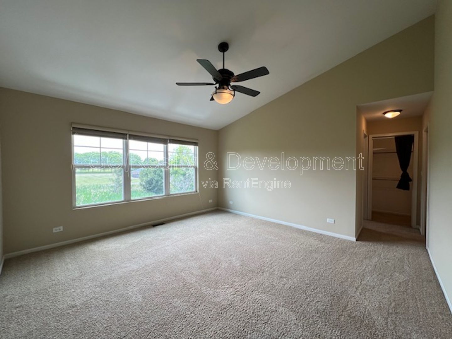 Gallery Image 17
