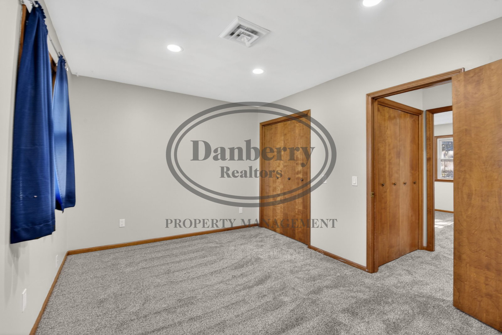 Gallery Image 16