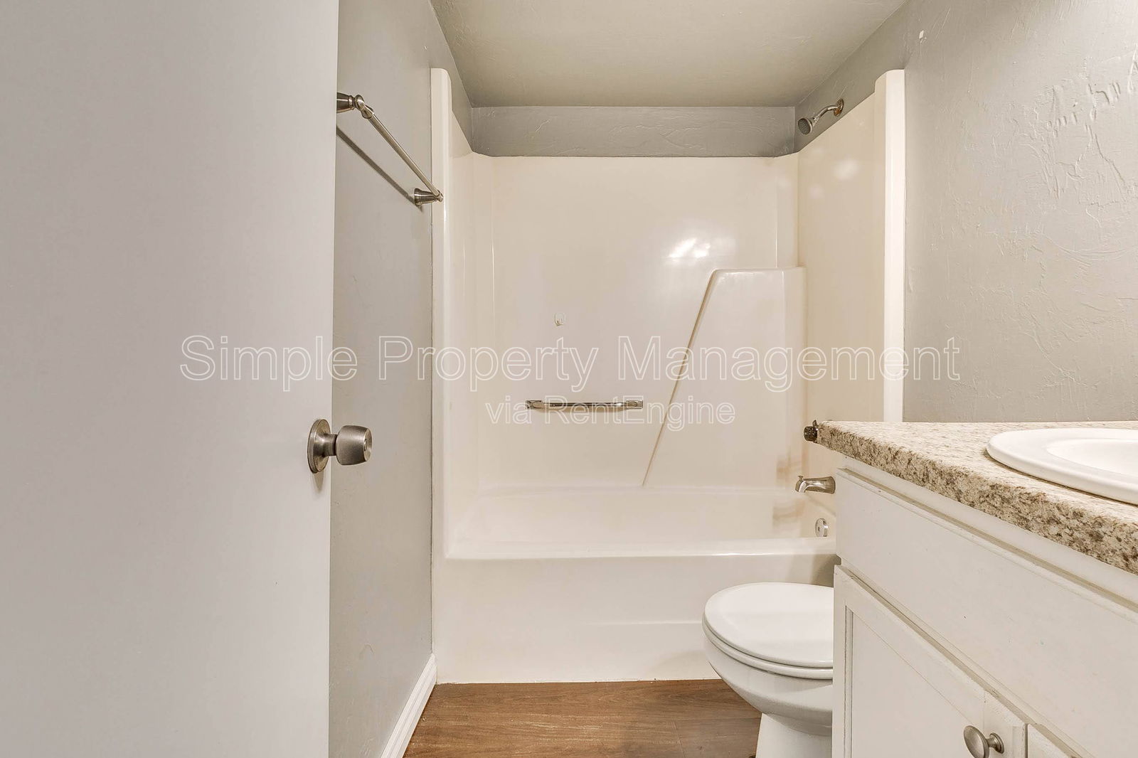 Gallery Image 17