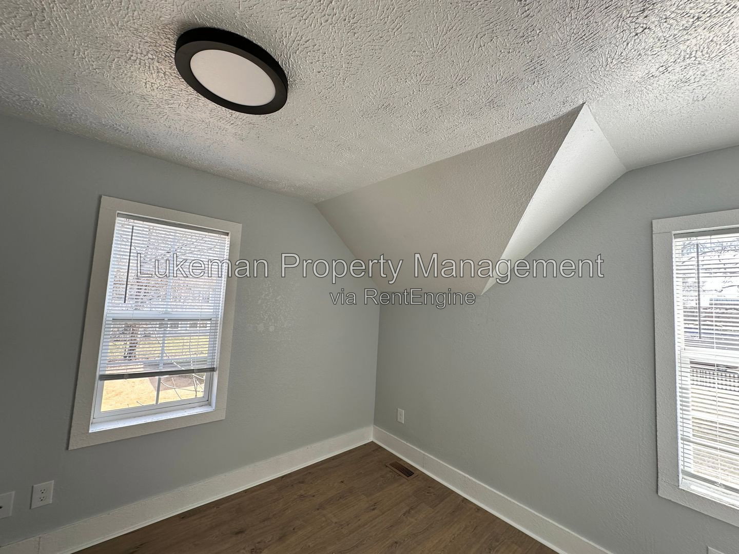 Gallery Image 18