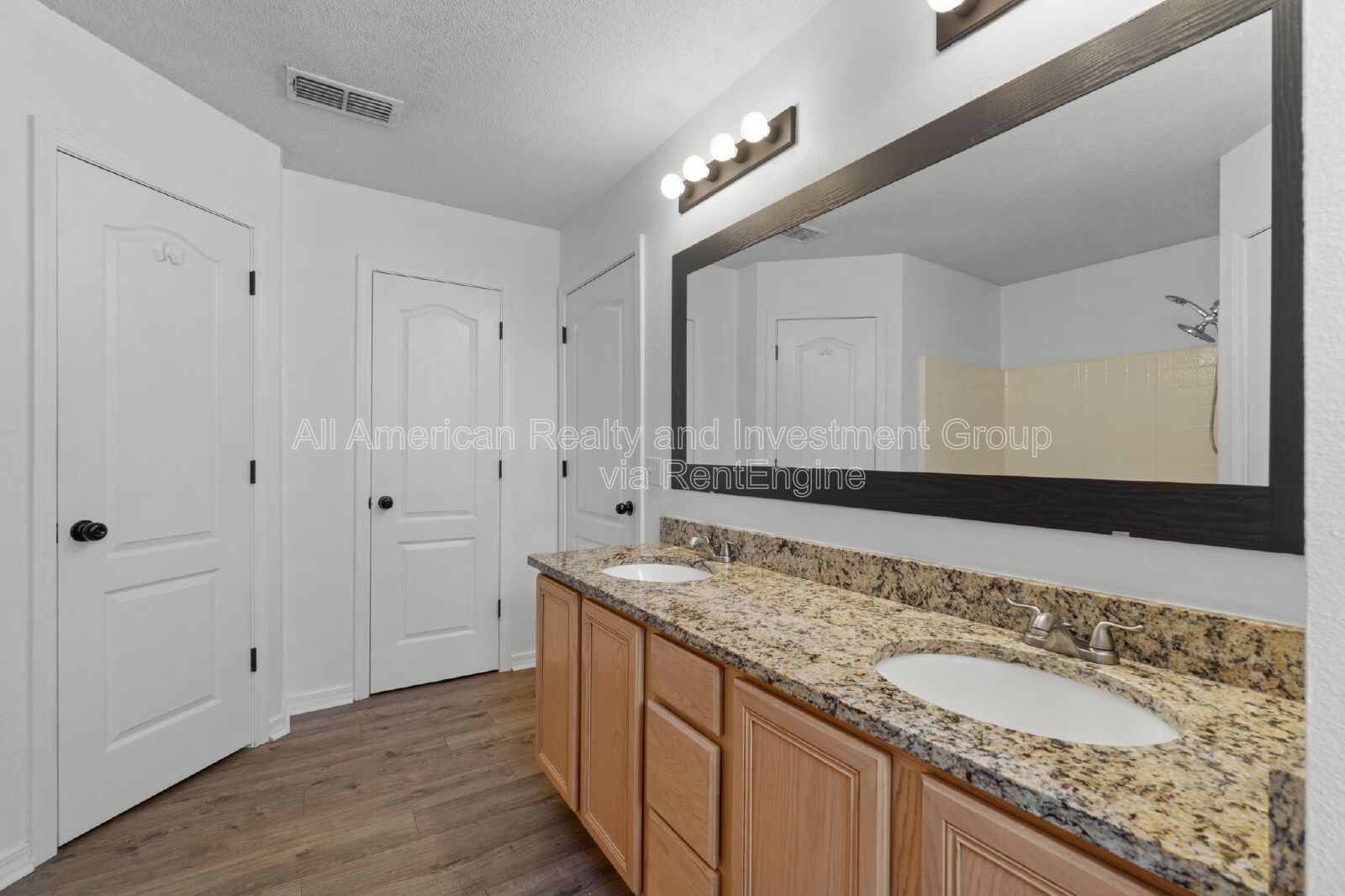 Gallery Image 21
