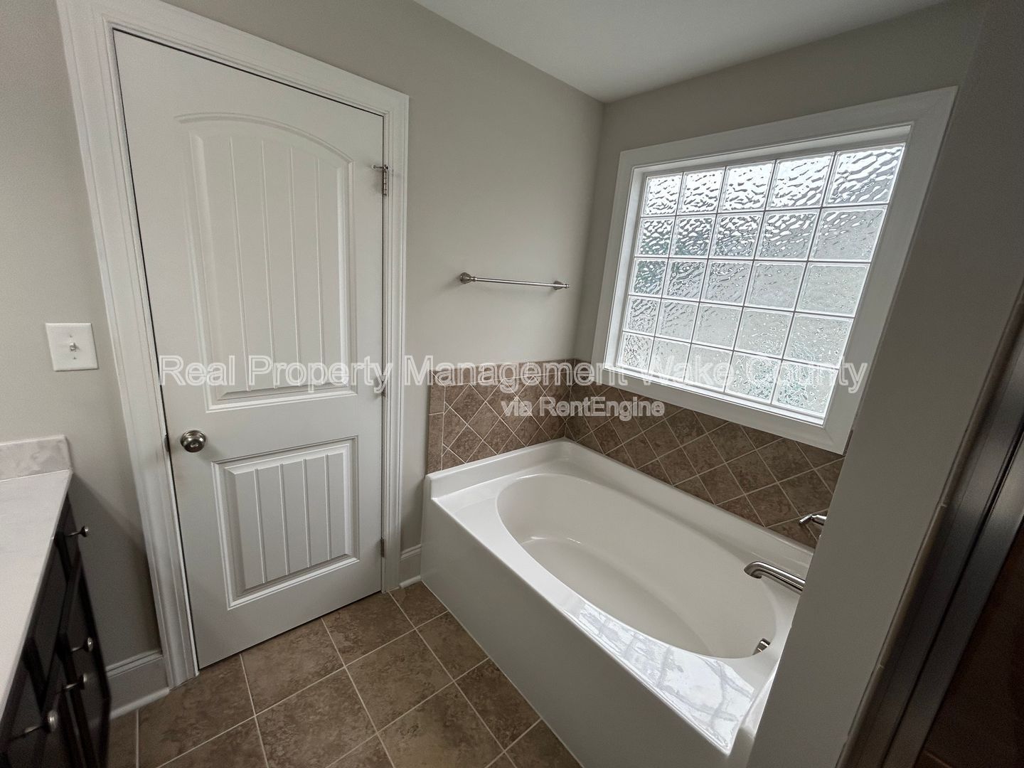 Gallery Image 41