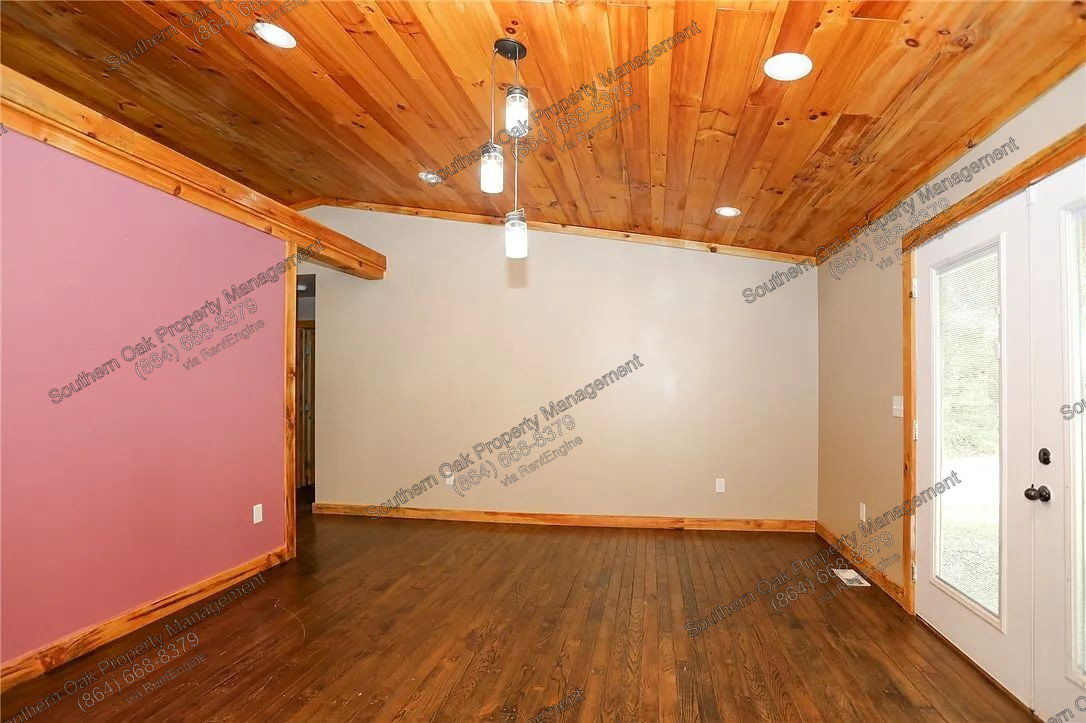 Gallery Image 19
