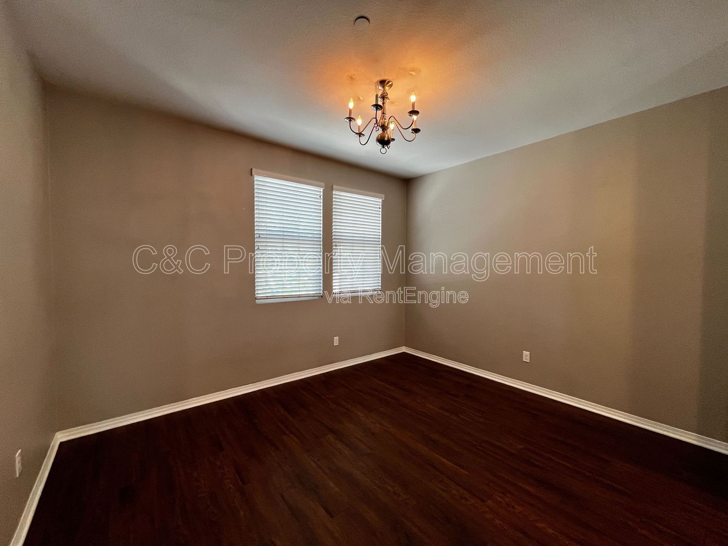 Gallery Image 16