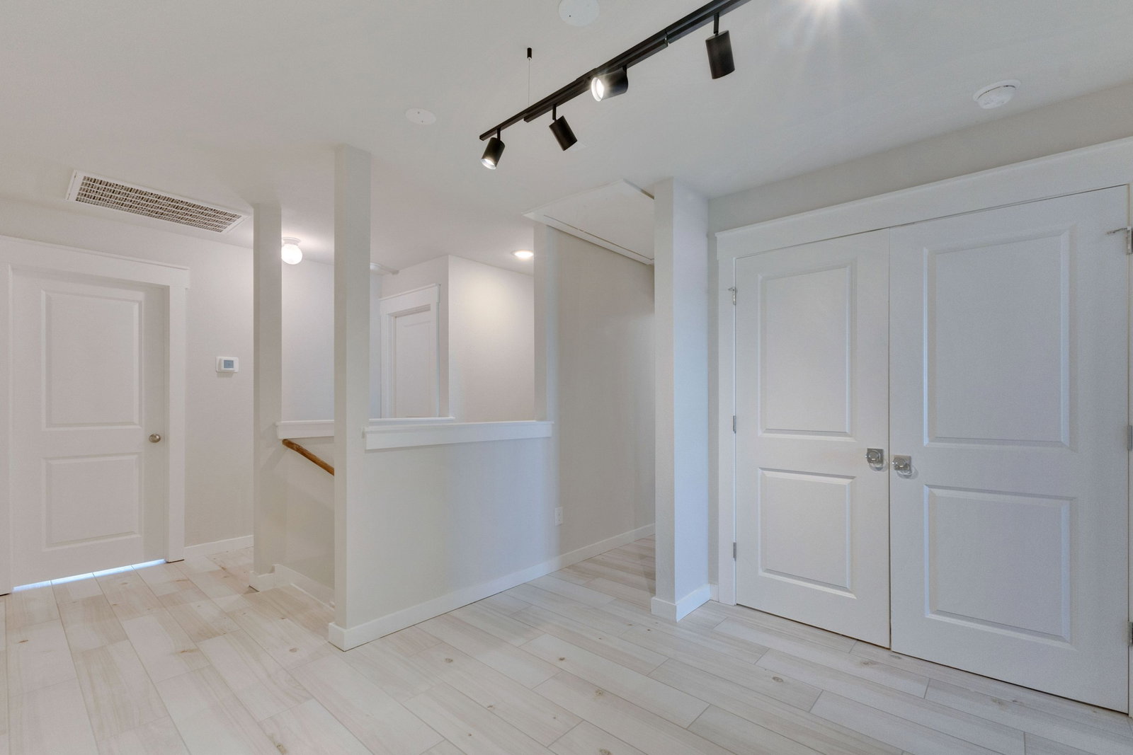 Gallery Image 17