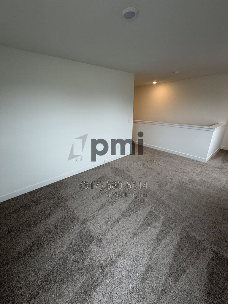 Gallery Image 19