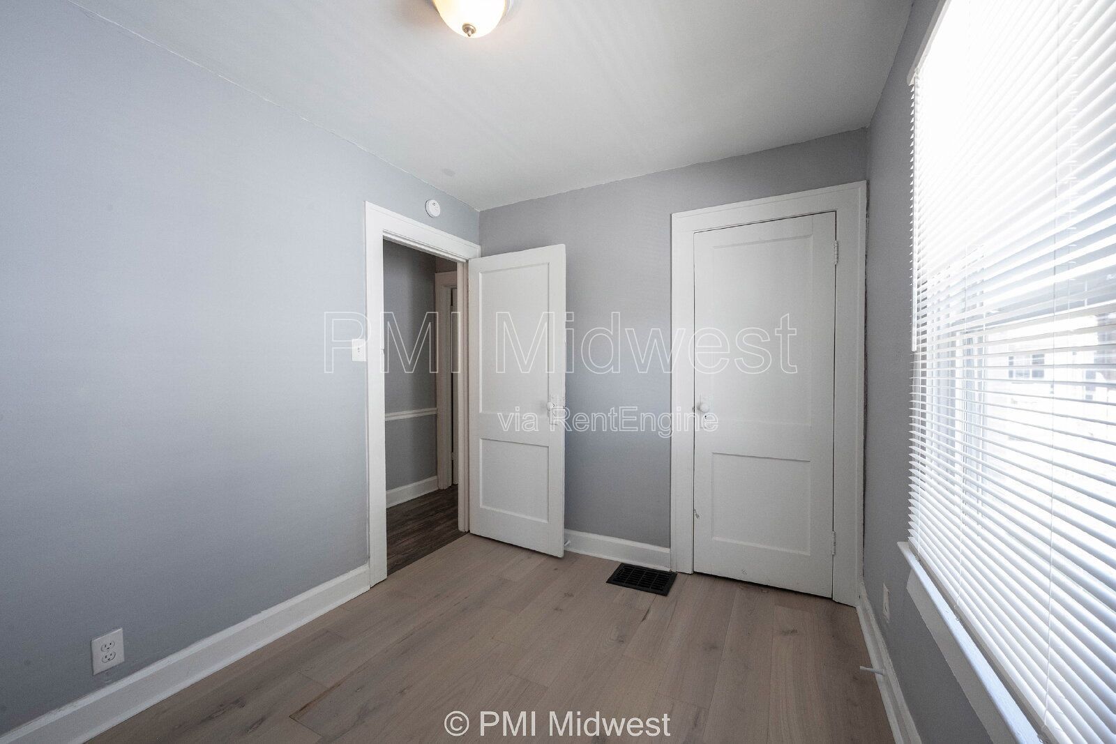 Gallery Image 25