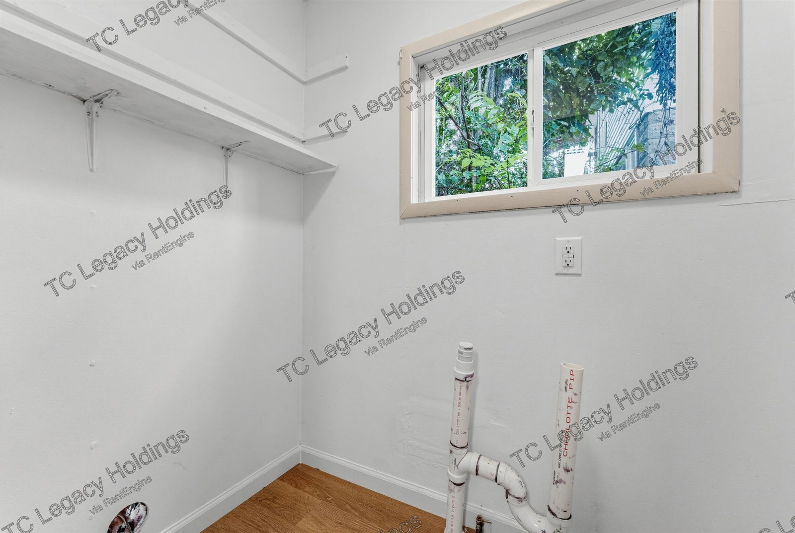 Gallery Image 16