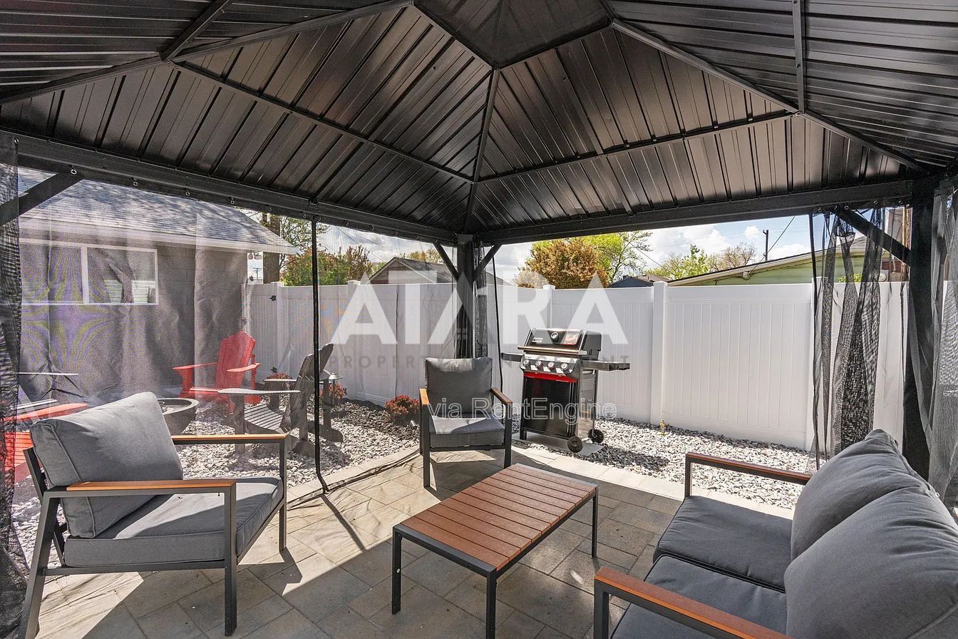 Gallery Image 42