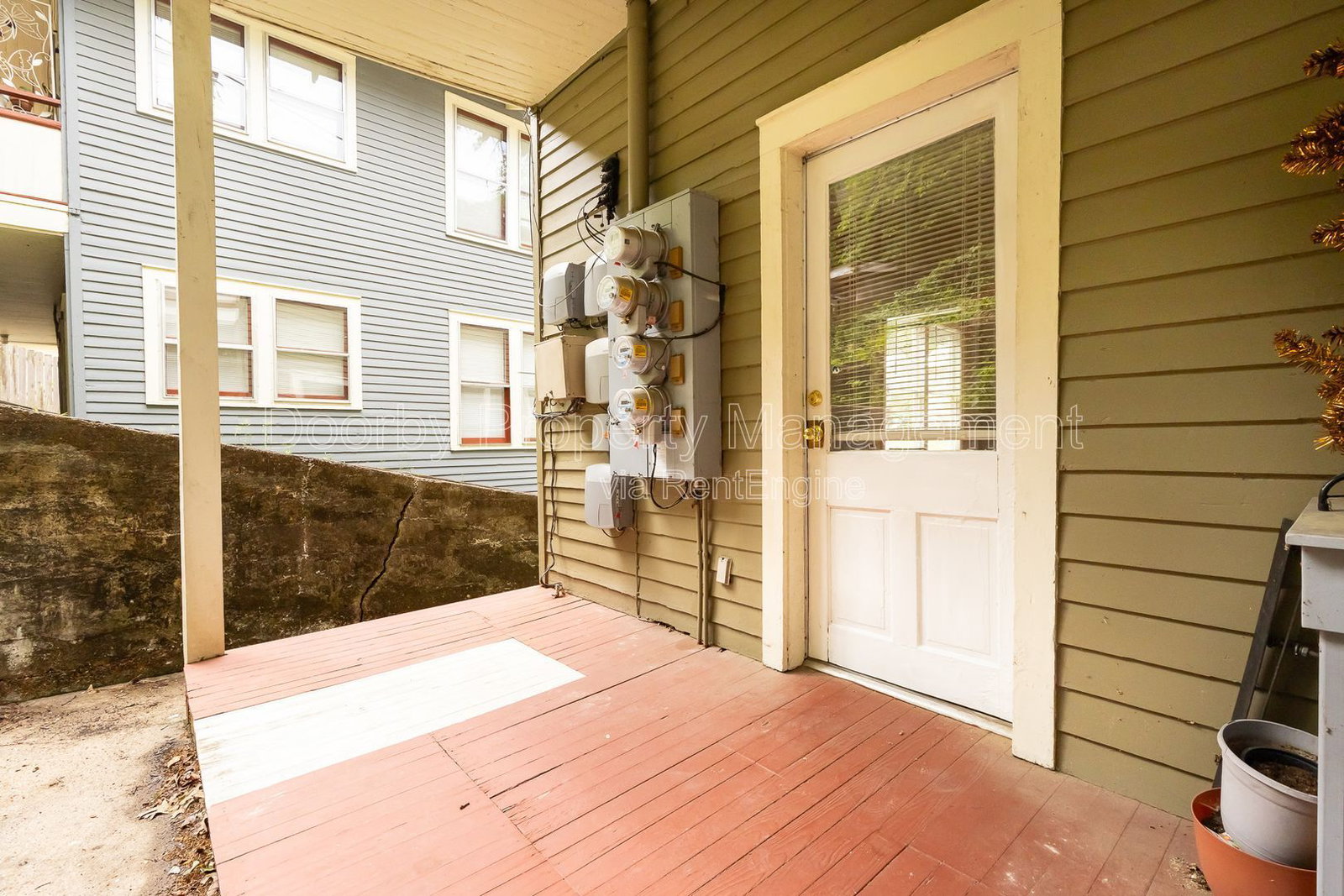 Gallery Image 13