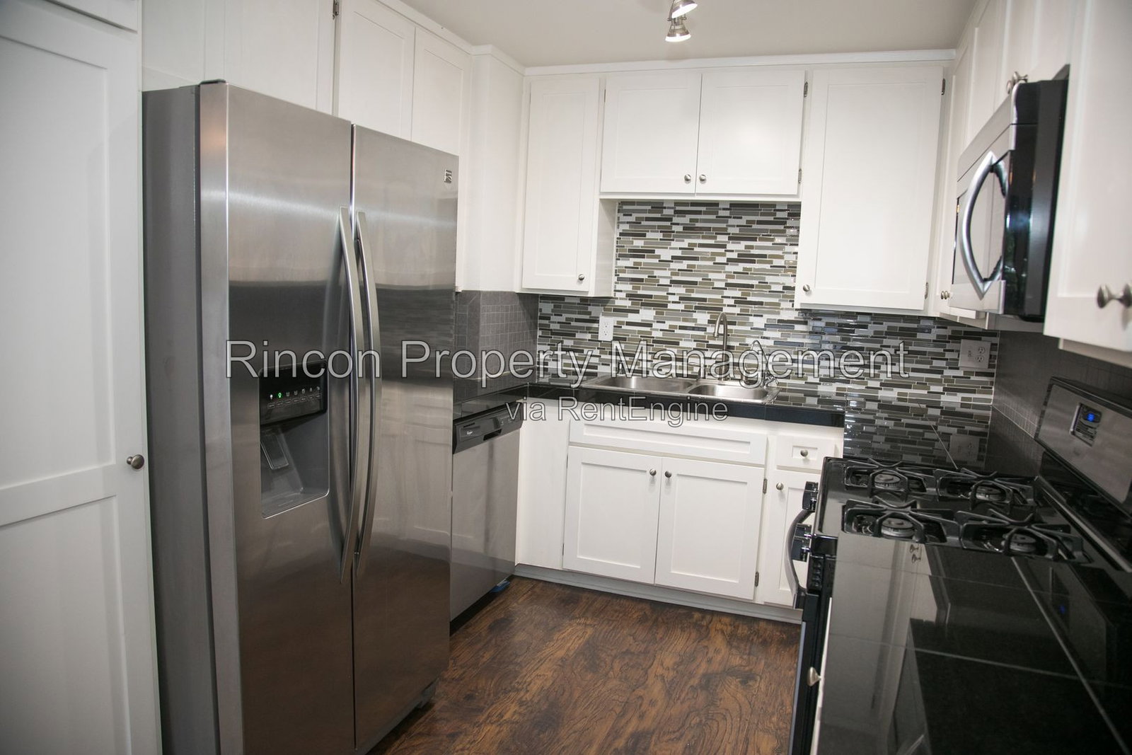 Gallery Image 0