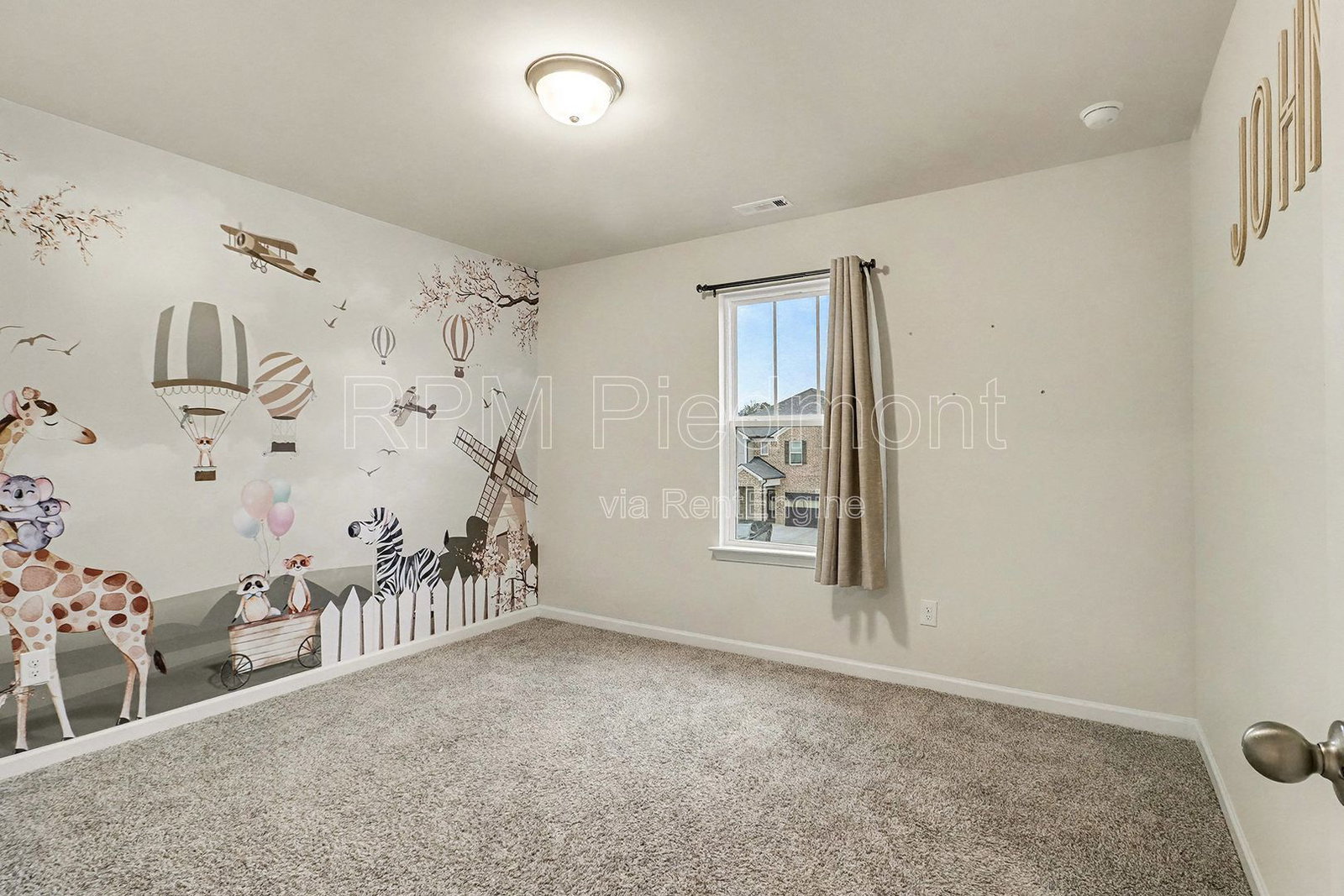 Gallery Image 30