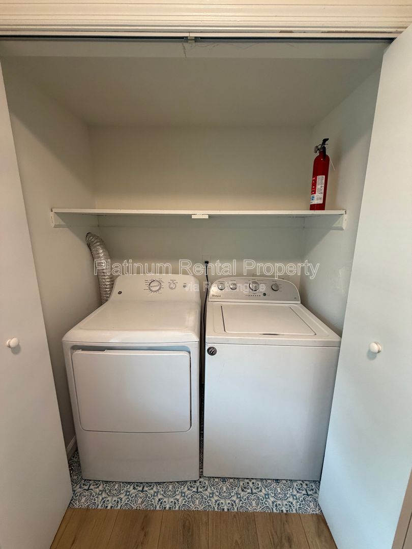 Gallery Image 18
