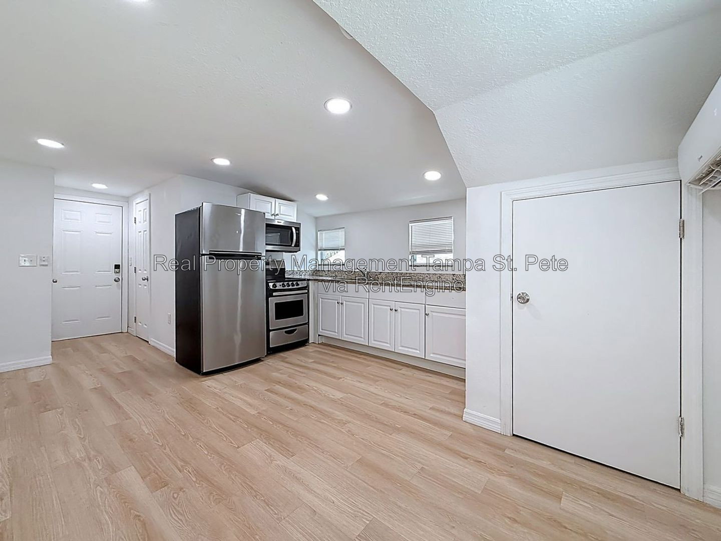 Gallery Image 8