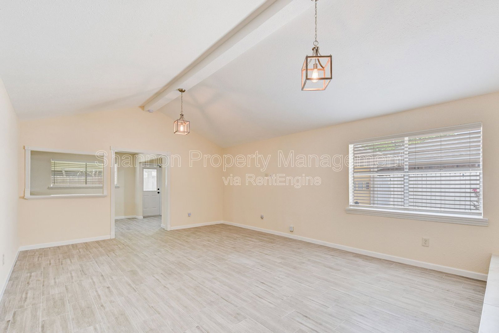 Gallery Image 17