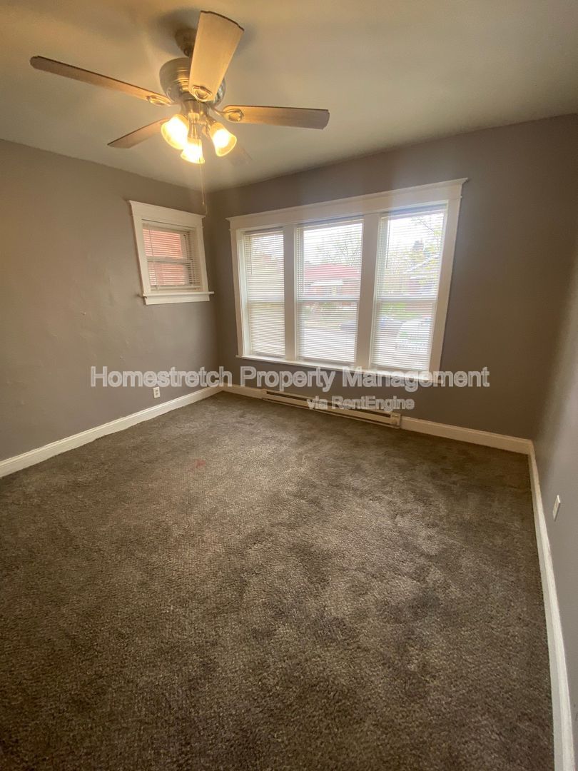 Gallery Image 17