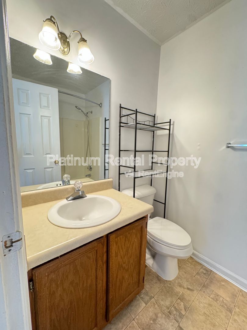 Gallery Image 14