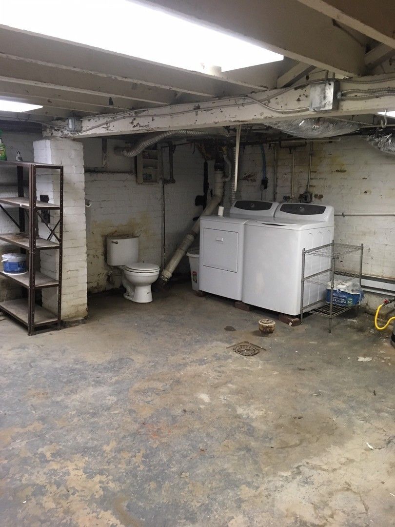 Gallery Image 14