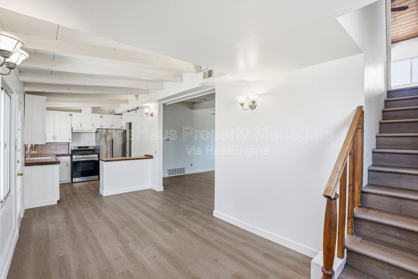 Gallery Image 17