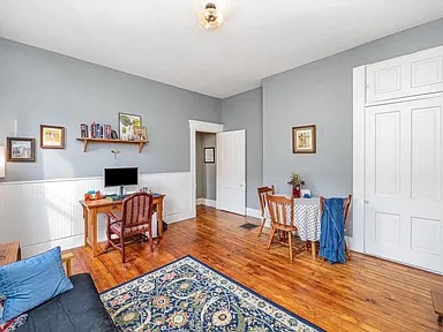 Gallery Image 6