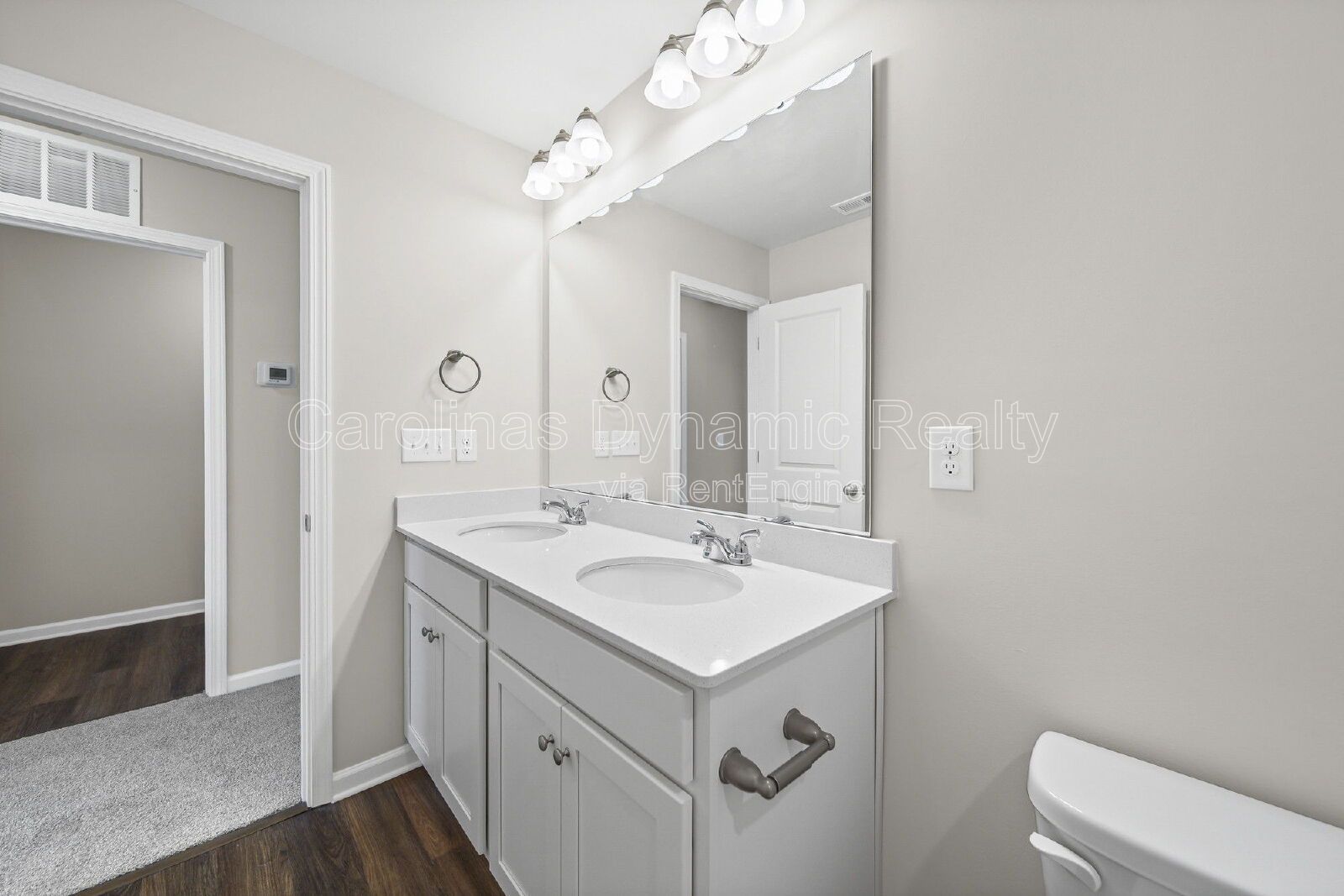 Gallery Image 30