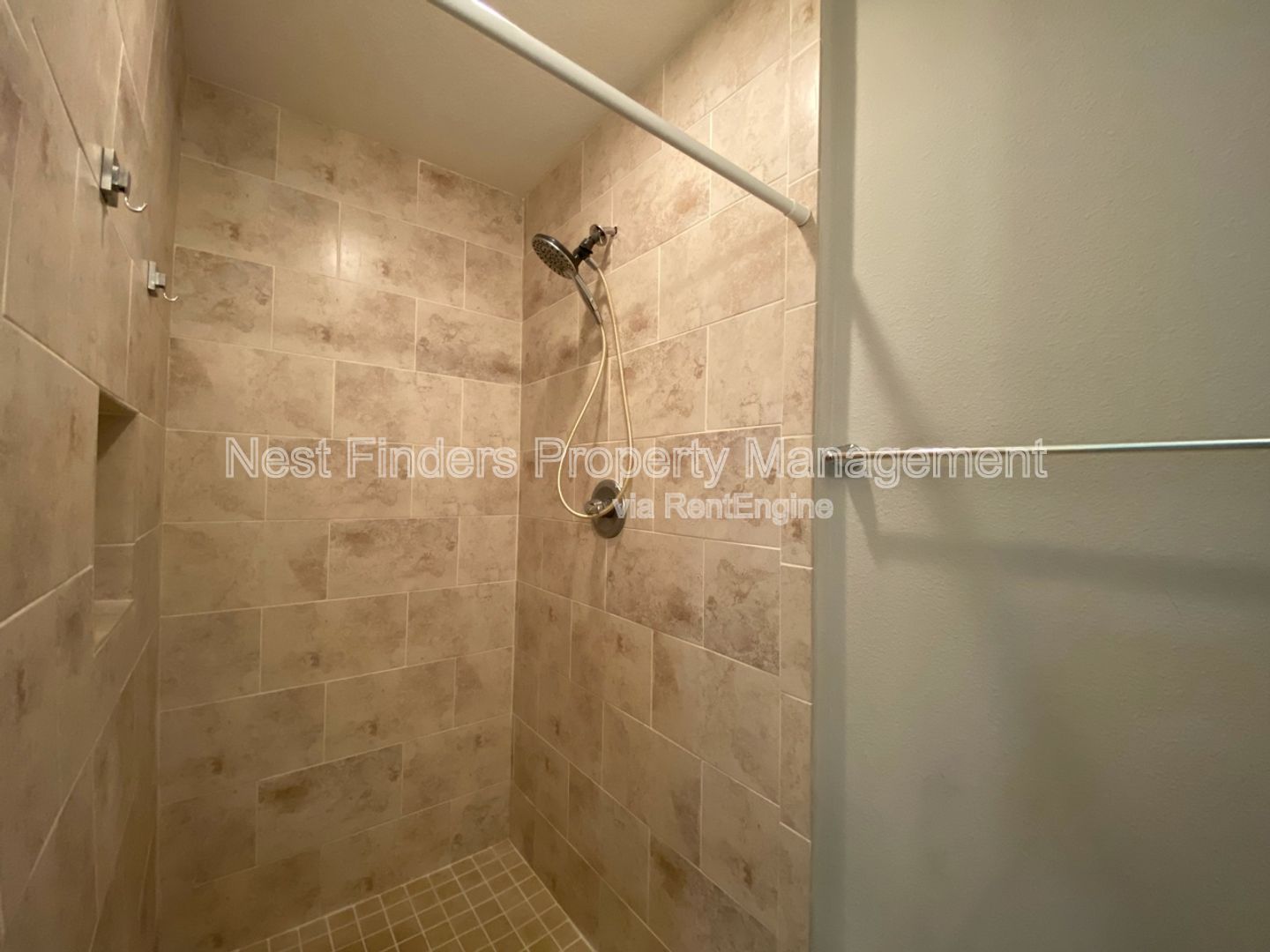 Gallery Image 19