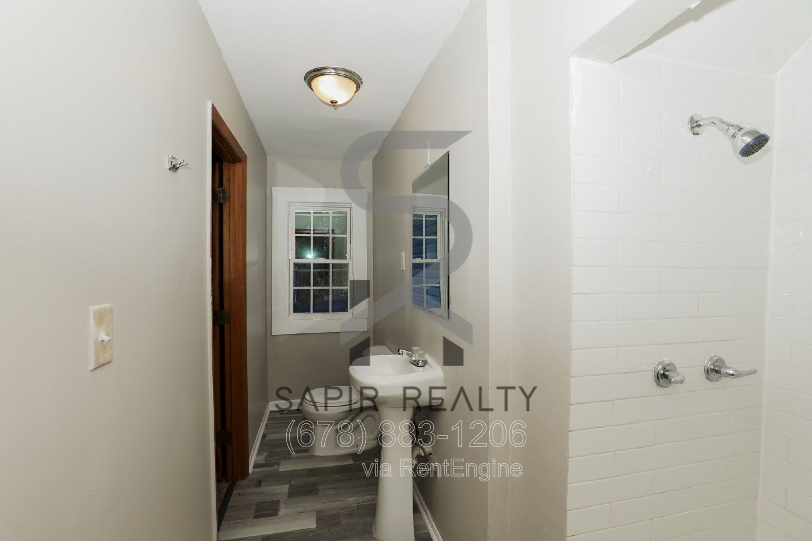 Gallery Image 17