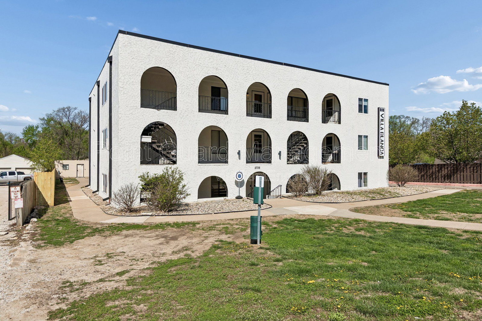 Gallery Image 17